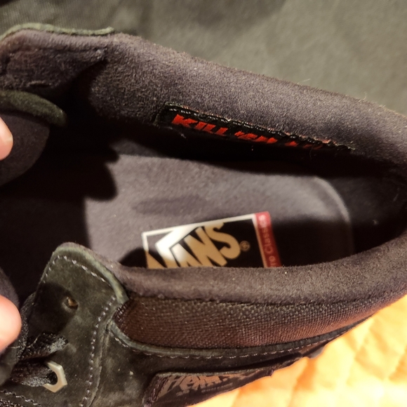 METALLICA HALF CAB PRO VANS SHOES - MENS SIZE 12 - WORN ONCE - Picture 7 of 8